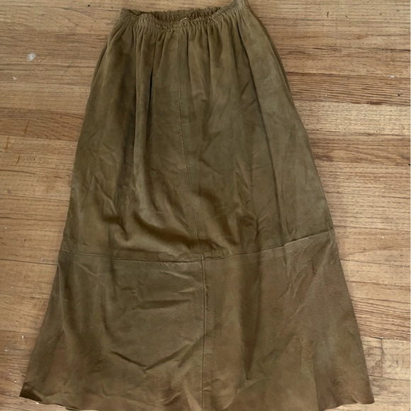 Elegant Tan Women's Skirt vintage Auntie Macassar LTD